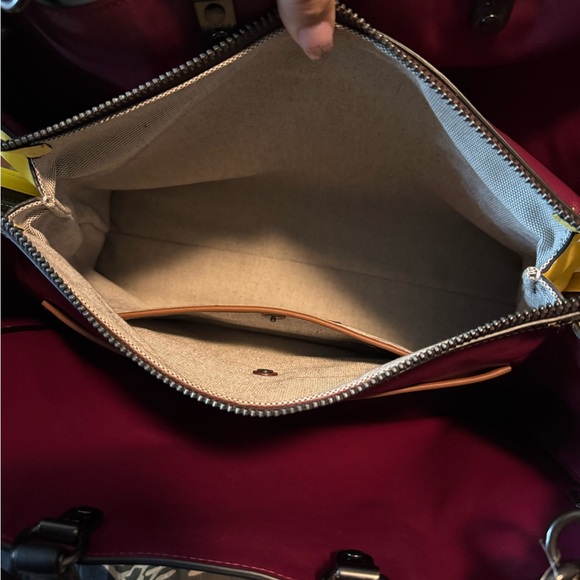 Coach Rouge 39 - Picture 8 of 8